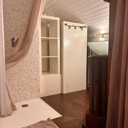 Le Nid - Duplex Atypique Avec Vue Sur Les Toits شقة *